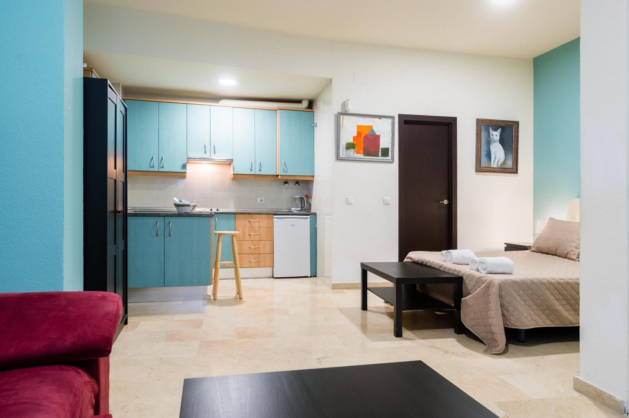 Апартаменты Estudio Triana Salado B Севилья Экстерьер фото